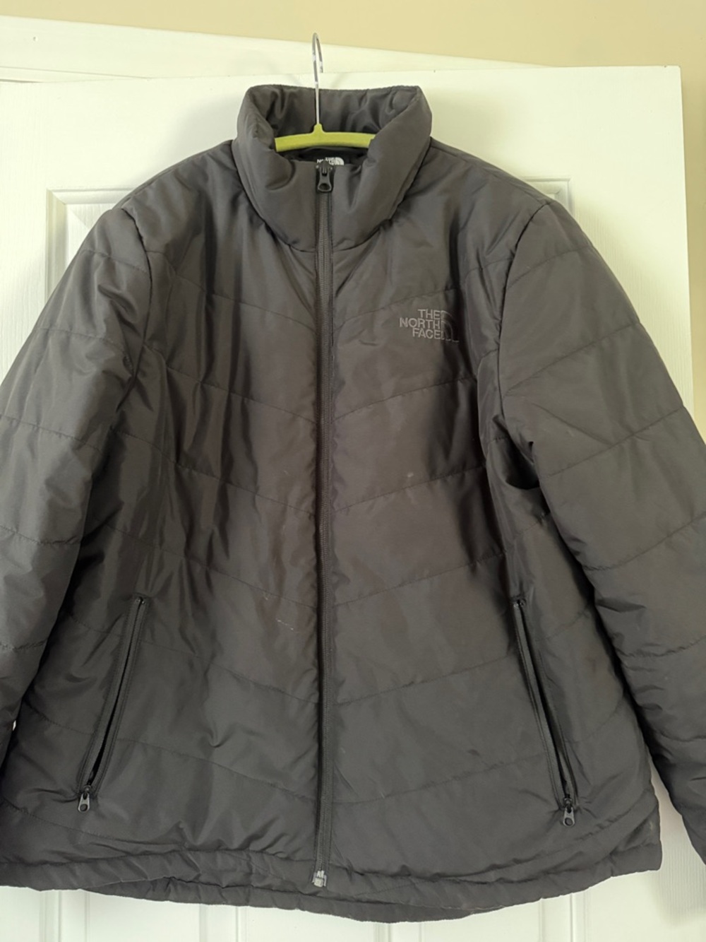 The North Face Women's Quilted Jacket in Charcoal Gray